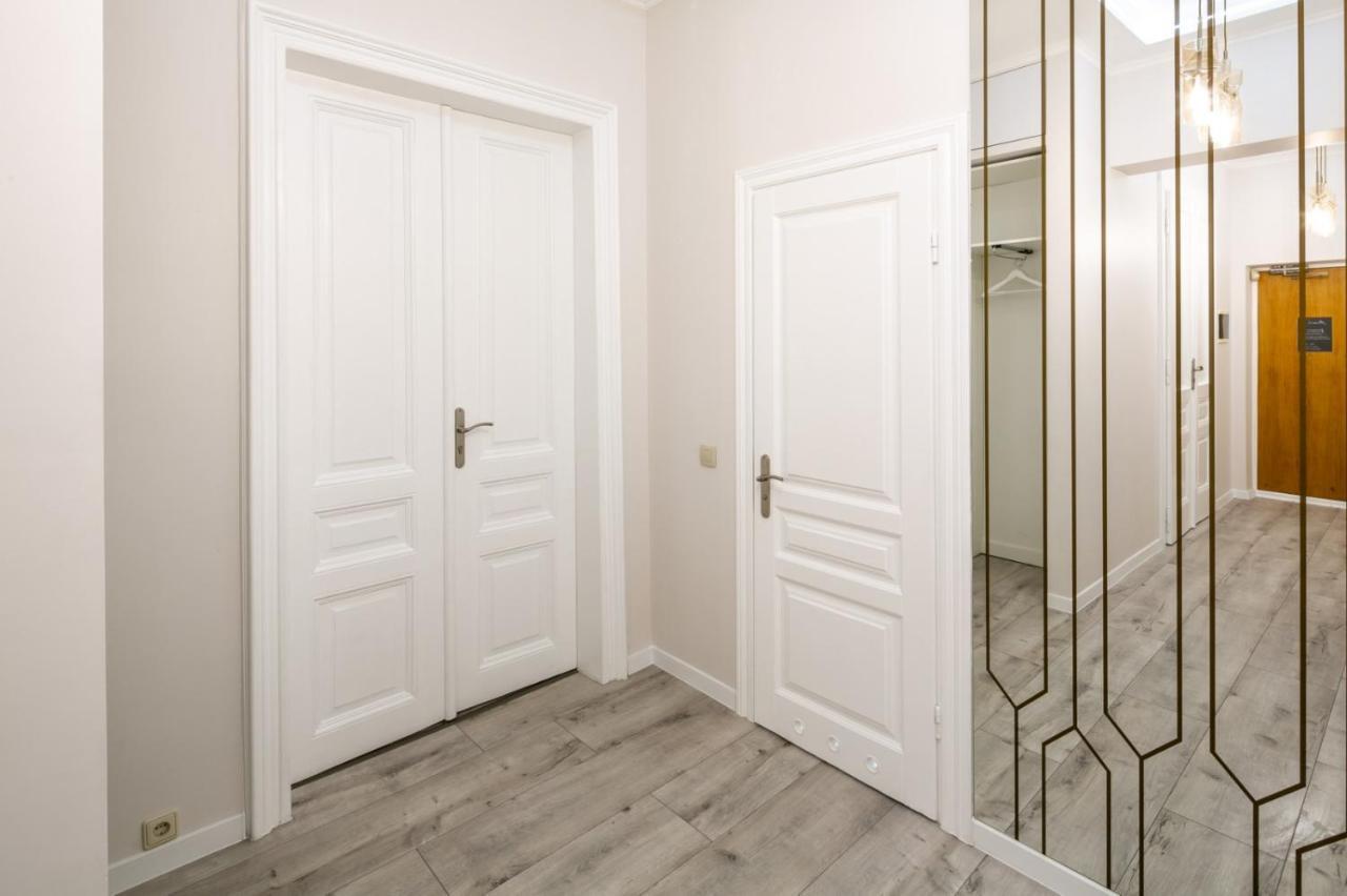 Avangard Deluxe Art Apart Lviv Dış mekan fotoğraf