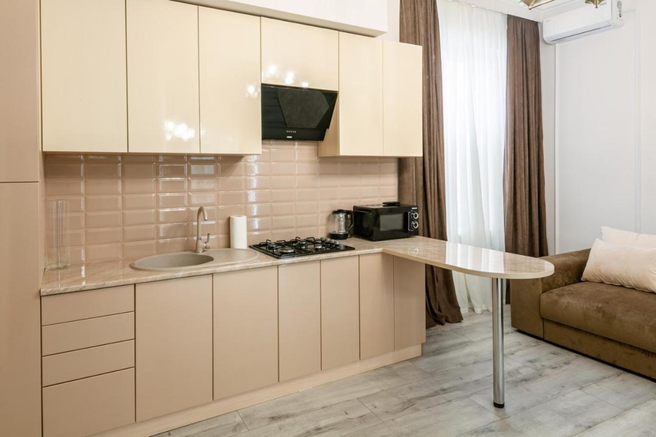Avangard Deluxe Art Apart Lviv Dış mekan fotoğraf